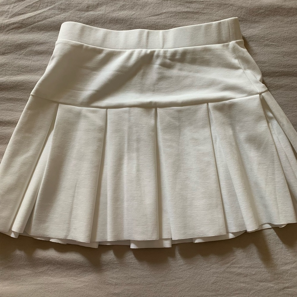 Princess Polly white pleated skirt